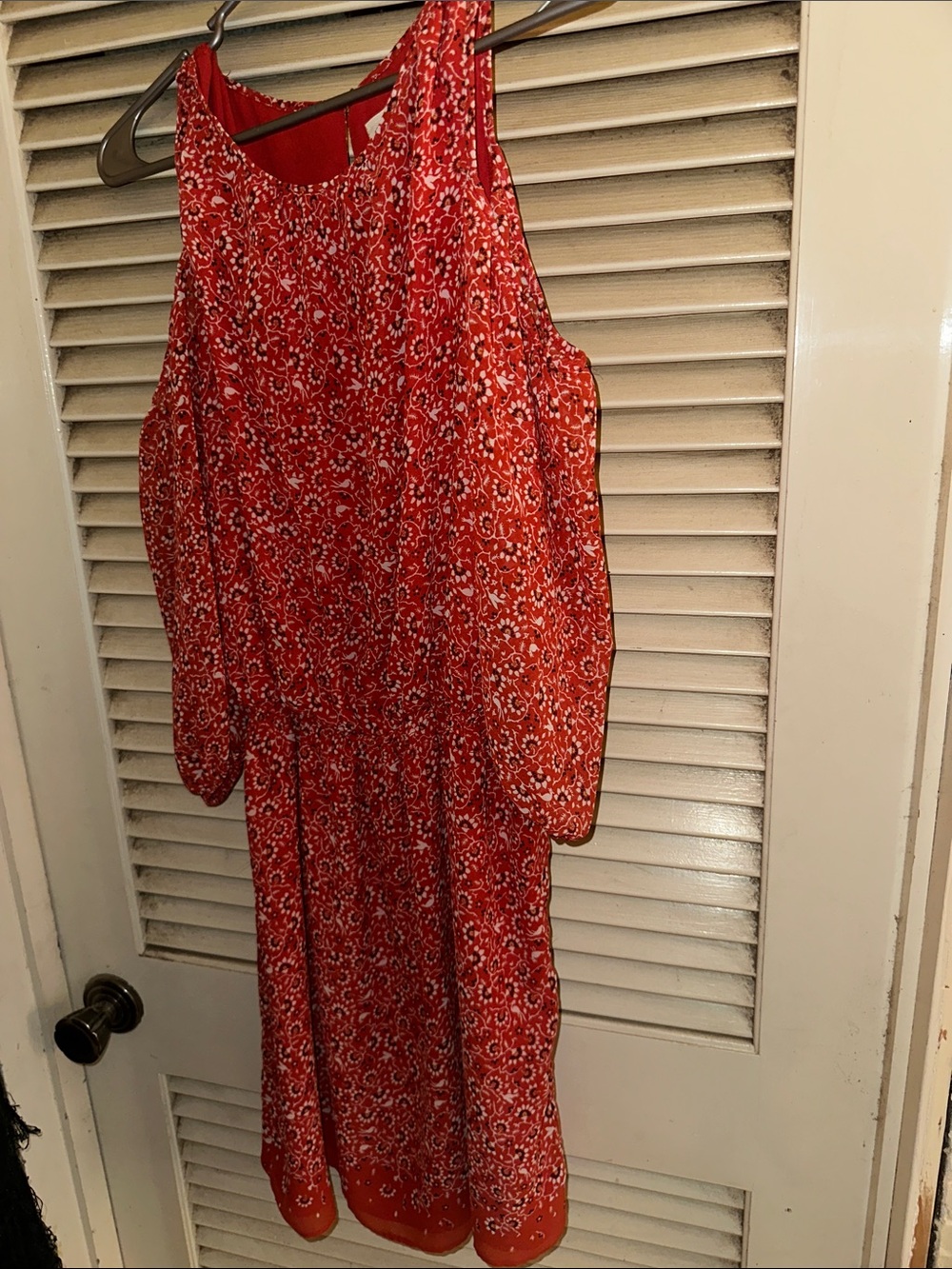 Max Studio open shoulder floral pattern dress